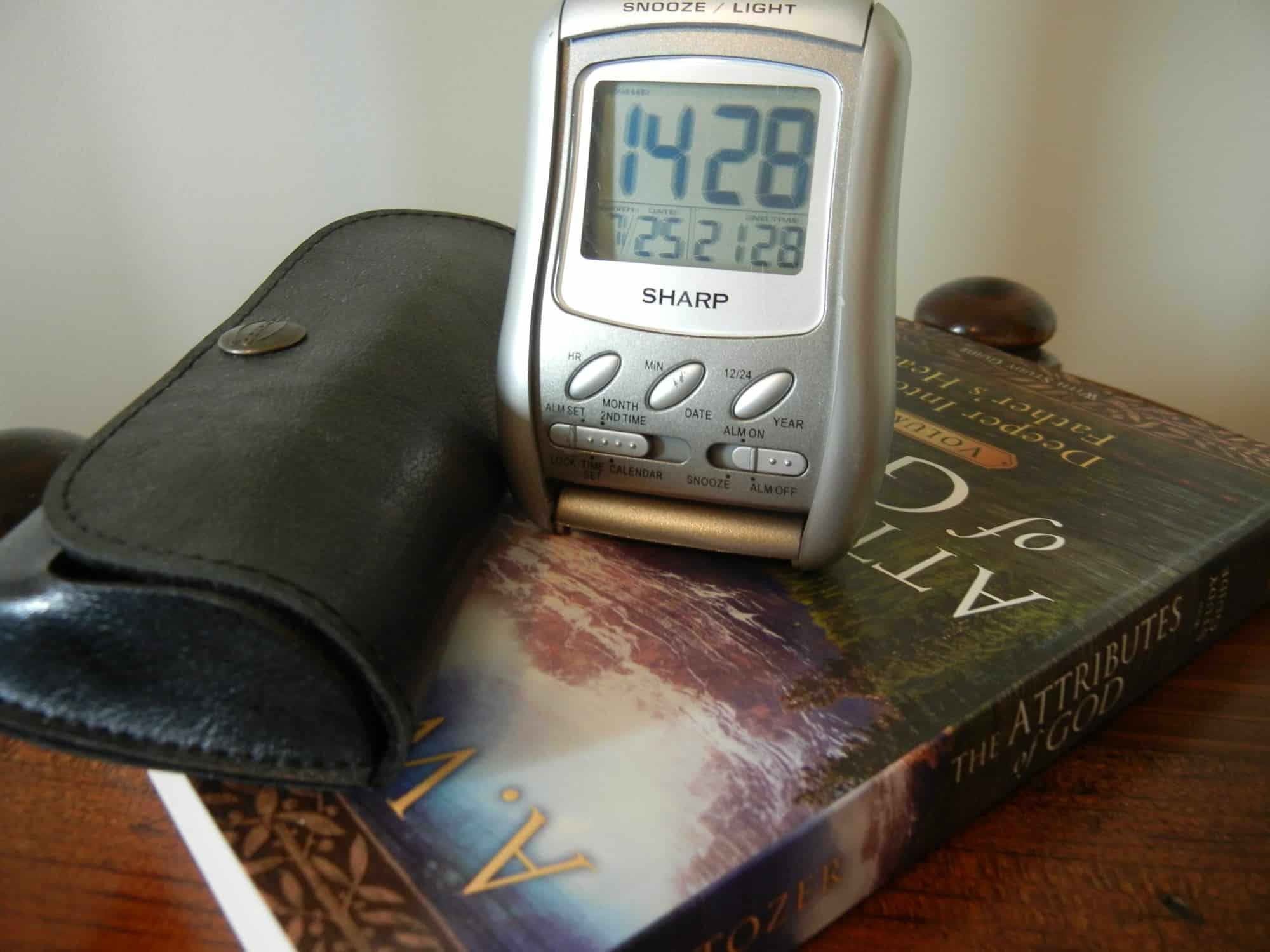 Simple Tips To Lower Your EMF Risks: Start In the Bedroom Simple Tips To Lower Your EMF Risks: Start In the Bedroom. A battery operated alarm clock