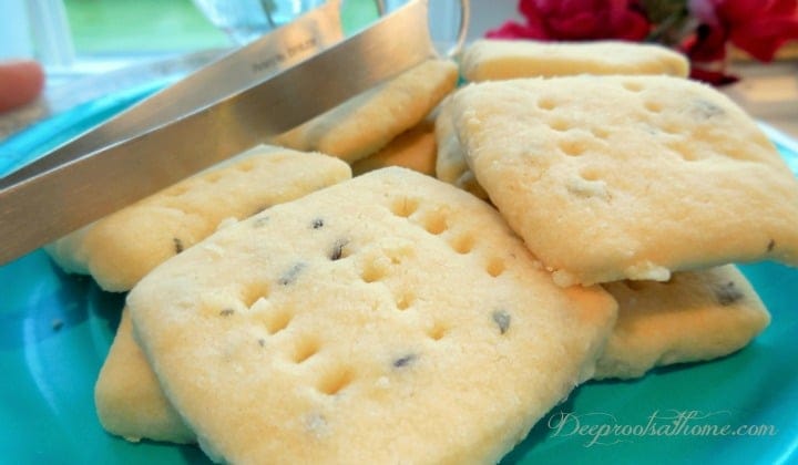 A Basic Shortbread Recipe &amp; 6 Tea-Time Variations