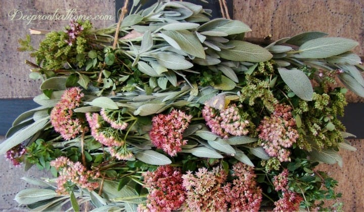 Edible Herb Weaving: Save Summer's Herbs for Winter's Soups, Stews. weaving on a frame, country art