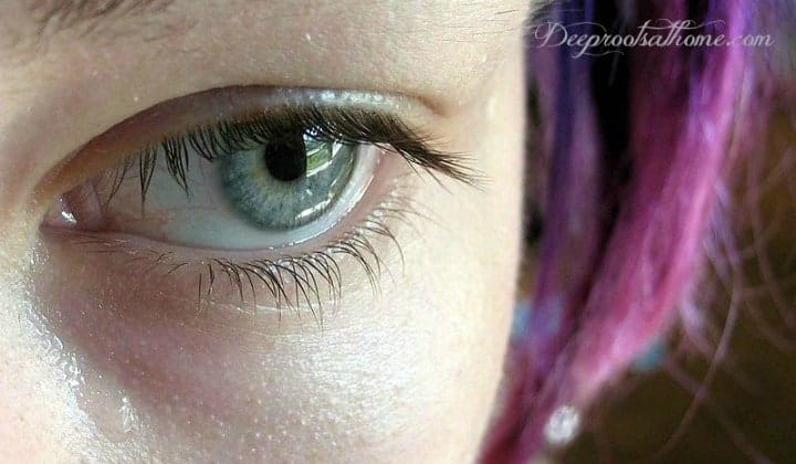 25 Encouraging Scriptures For Those Grieving 25 Encouraging Scriptures For Those Grieving. A young woman with sprayed purple hair with tears running down her cheek.