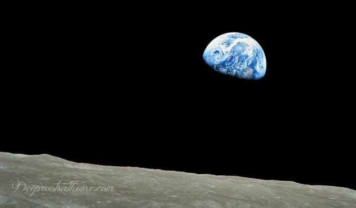 The Biggest Case for God: Science Itself The Biggest Case for God: Science Itself. A NASA photo of Earthrise.