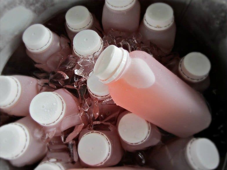 Easy, Homemade Gatorade-Style Sports Drink w/ Electrolytes Easy, Homemade Gatorade-Style Sports Drink w/ Electrolytes
