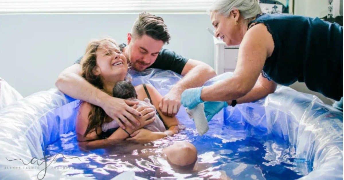 A 4 Time Mom's Biggest Reasons & Tips for Choosing Home Birth