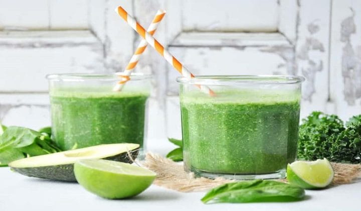 Stop Green Smoothies? 7 Mild Greens With Low Oxalic Acid. A bright green smoothie